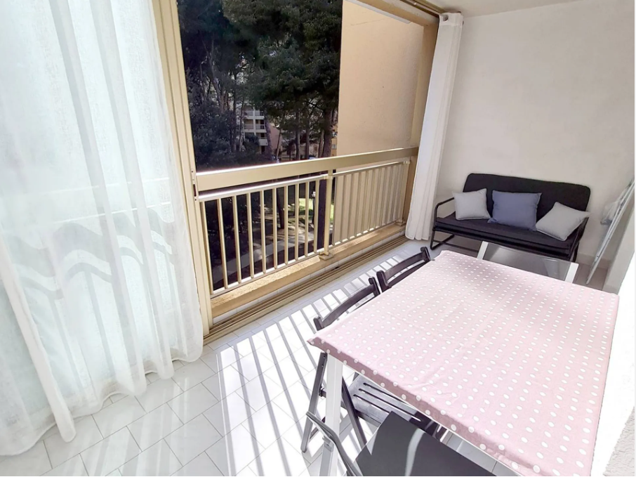 Appartement-Six-Fours-les-Plages-REF7419635